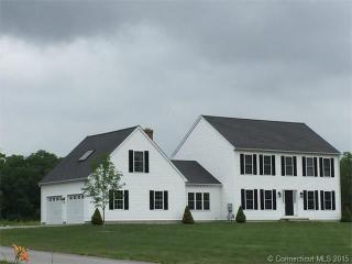 4 Jamies Way, Chesterfield, CT 06370 exterior