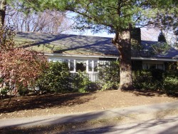 96 Farlow Rd, Newton, MA 02458 exterior