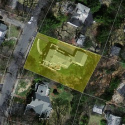 18 White Oak Rd, Newton, MA 02468 aerial view