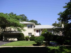 190 Baldpate Hill Rd, Newton, MA 02459 exterior