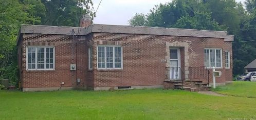 924 Windsor Ave, Windsor, CT 06095 exterior