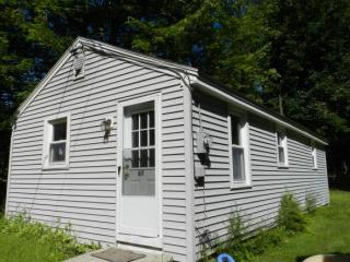 67 Perry Rd, New-Ipswich, NH 03071 exterior