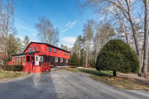 26 Gerrish Dr, Nottingham, NH 03290 exterior