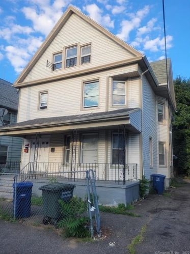 680 William St, Bridgeport, CT 06608 exterior