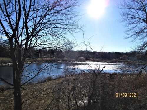 36 Edgemere Ave, Warwick, RI 02889 exterior