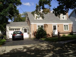 20 Rose Dr, Newton, MA 02465 exterior