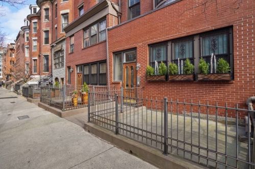 308 Columbus Ave, Roxbury-Xing, MA 02116 exterior