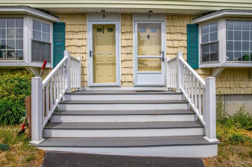 93 Western Ave, Biddeford, ME 04005 exterior