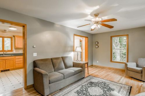 1 Trowbridge Rd, Moodus, CT 06469 exterior
