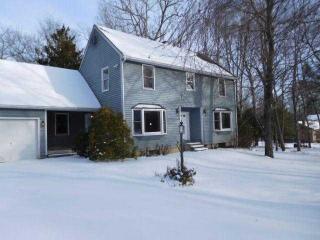136 Kate Ln, Tolland, CT 06084 exterior