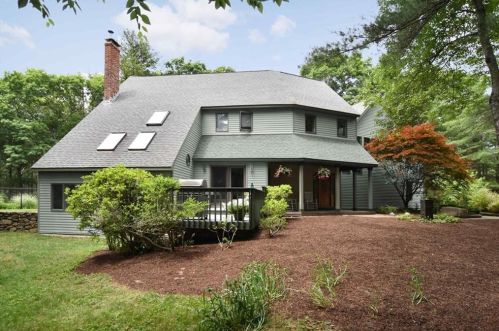 7 Thompson Trl, Richmond, RI 02898 exterior