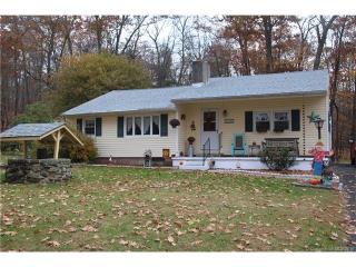 184 Lake Shore Dr, Exeter, CT 06249 exterior