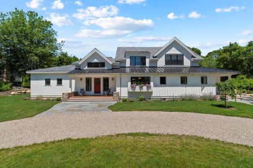 13 Belle Rose Dr, Westerly, RI 02891 exterior