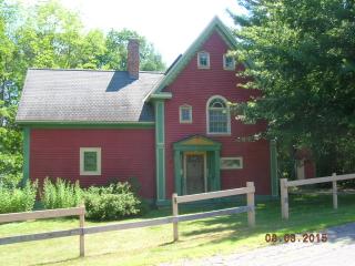 166 Orchard St, Conway, MA 01341 exterior