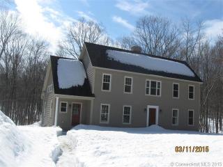 93 Brainard Hill Rd, Higganum, CT 06441 exterior