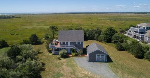 74 Mattakesett Way, Edgartown, MA 02539 exterior