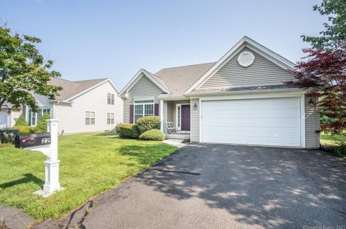 22 Grand Blvd, Ellington, CT 06029 exterior