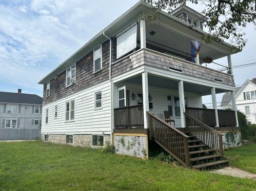 57 Cross St, Westerly, RI 02891 exterior