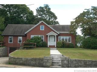 1443 Pequot Trl, Stonington, CT 06378 exterior