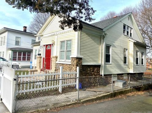 77 Tremont St, New-Britain, CT 06051 exterior