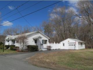 26 Coolidge Rd, Charlestown, NH 03603 exterior