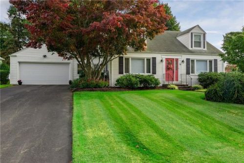24 New Clark Rd, Cumberland, RI 02864 exterior