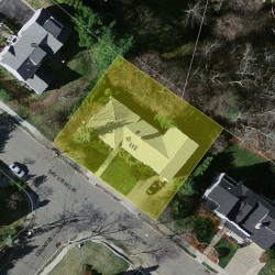 18 Sky View Cir, Newton, MA 02459 aerial view