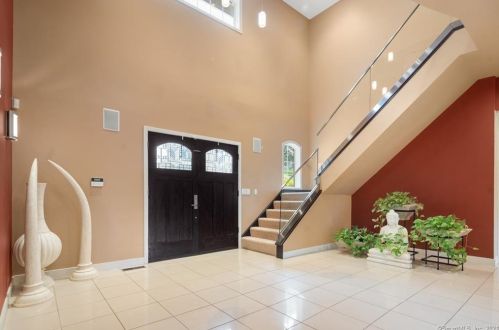 51 Pheasant Xing, Glastonbury, CT 06033 exterior