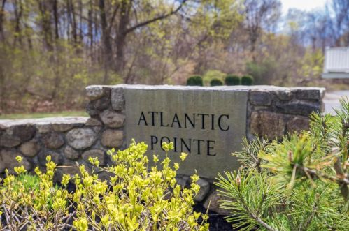 13 Albacore Way, Portsmouth, NH 03801 exterior
