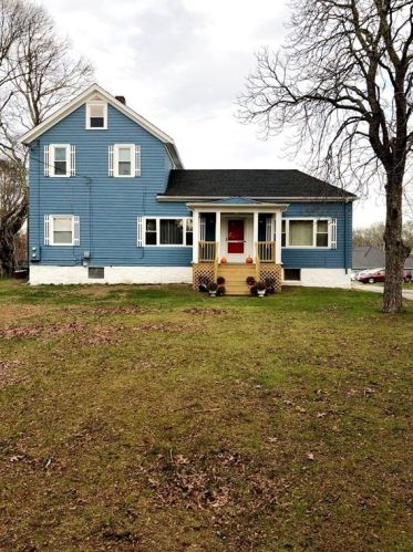 236 Gifford Rd, Westport, MA 02790 exterior