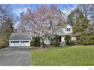 30 Hogan Trl, Westport, CT 06880 exterior