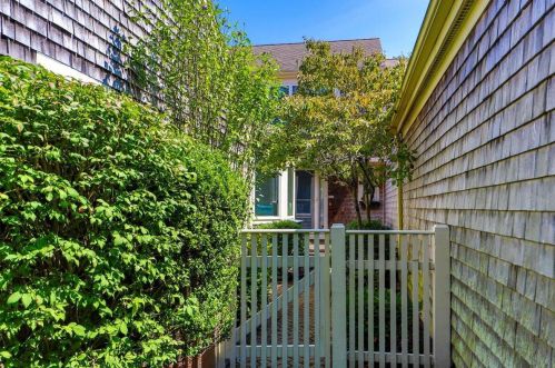 6 John Hall Cartway, Yarmouth, MA 02675 exterior