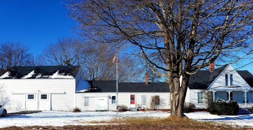 1480 Harpswell Neck Rd, Harpswell, ME 04079 exterior