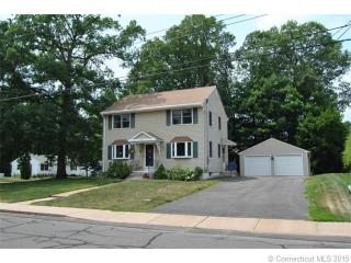 6 Bates Rd, Manchester, CT 06042 exterior