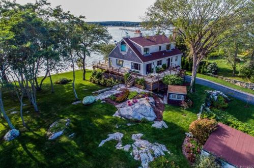 10 Morgan Pt, Groton, CT 06340 exterior