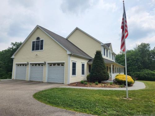 814 Exeter Rd, Exeter, CT 06249 exterior