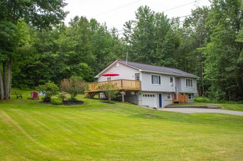 2189 Middle Rd, Augusta, ME 04330 exterior