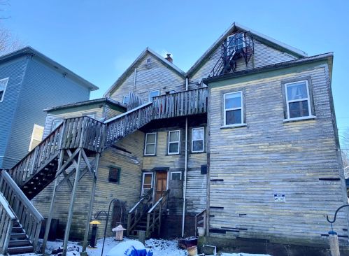 70 Mason St, Biddeford, ME 04005 exterior