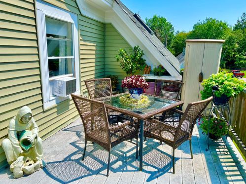 220 Seawall Rd, Southwest-Harbor, ME 04679 exterior