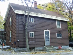 961 Walnut St, Newton, MA 02460 exterior