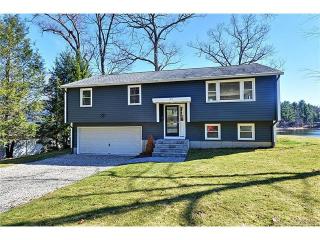 34 Westside Blvd, Unionville, CT 06013 exterior