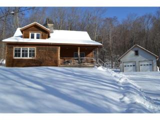 386 Mansfield Rd, Fayston, VT 05673 exterior