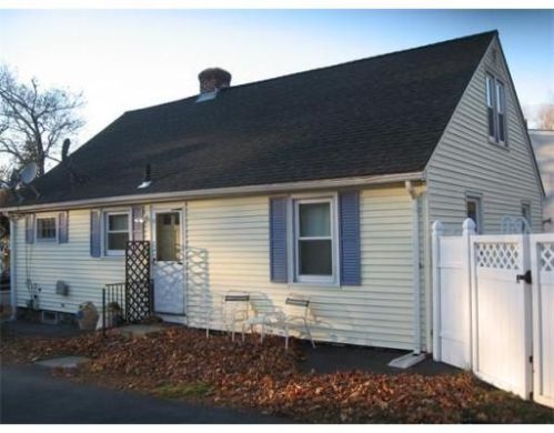 129 Ludlow St, Worcester, MA 01603 exterior