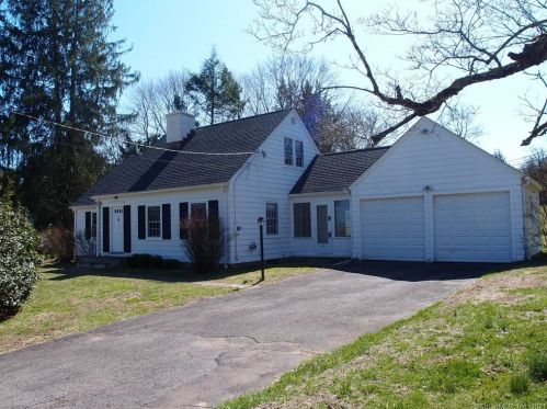 11 Cold Spring Rd, Bridgeport, CT 06612 exterior