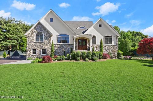 74 Glen Ridge Rd, Greenwich, CT 06831 exterior