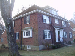 21 Gralynn Rd, Newton, MA 02459 exterior