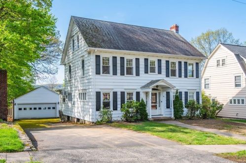 38 Carleton Pl, Bristol, CT 06010 exterior
