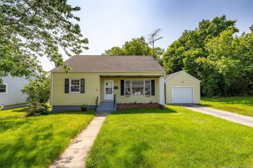 103 Slater Ave, Norwich, CT 06351 exterior
