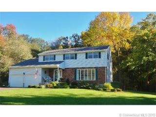 43 Chelsea Dr, Cromwell, CT 06416 exterior