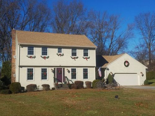 36 Sandy Way, Cumberland, RI 02864 exterior
